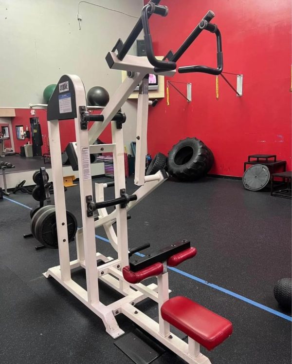 Strive Plate Loaded Lat Pulldown - Image 2