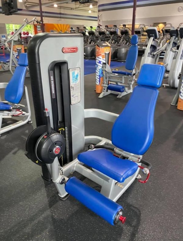 10 star trac weight machines - Image 7