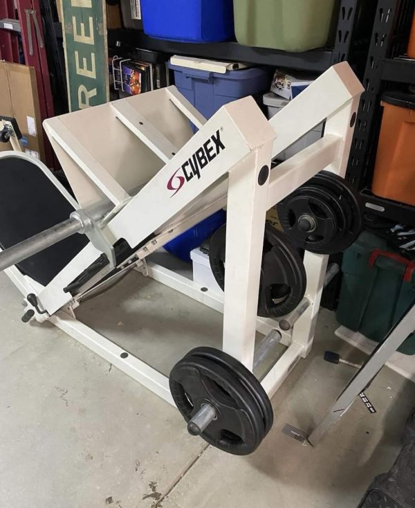 CYBEX PLATE LOADED LEG PRESS IN GREAT CONDITION - Image 3