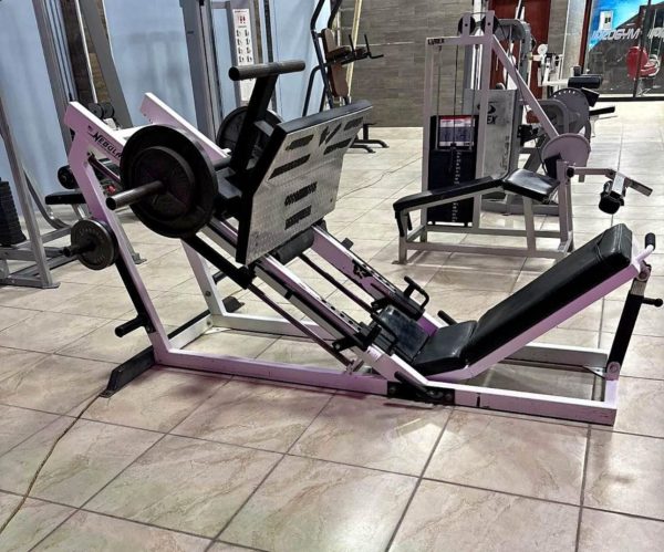 Nebula 35 Degree Linear Leg Press – RARE Model