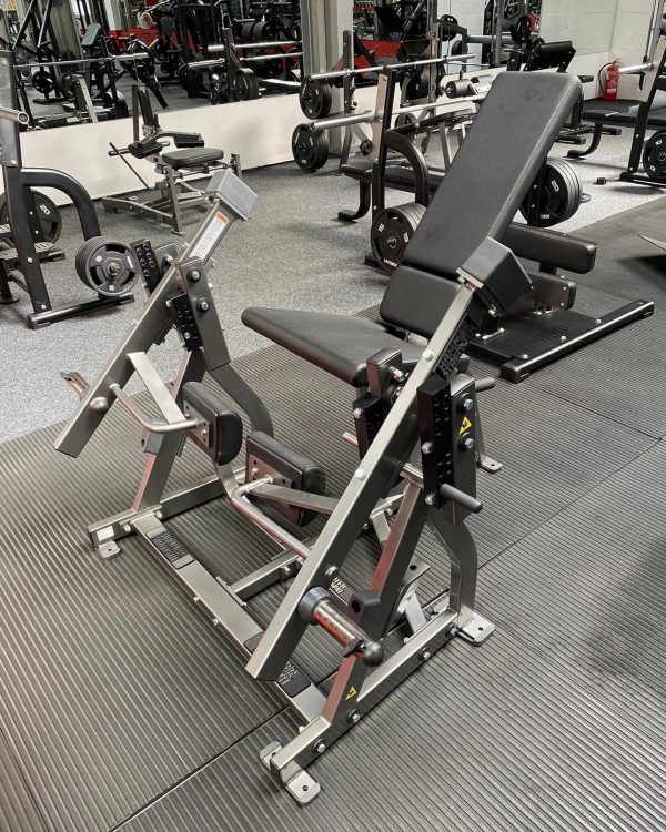 Hammer Strength Plate-Loaded Iso-Lateral leg extension - Image 2