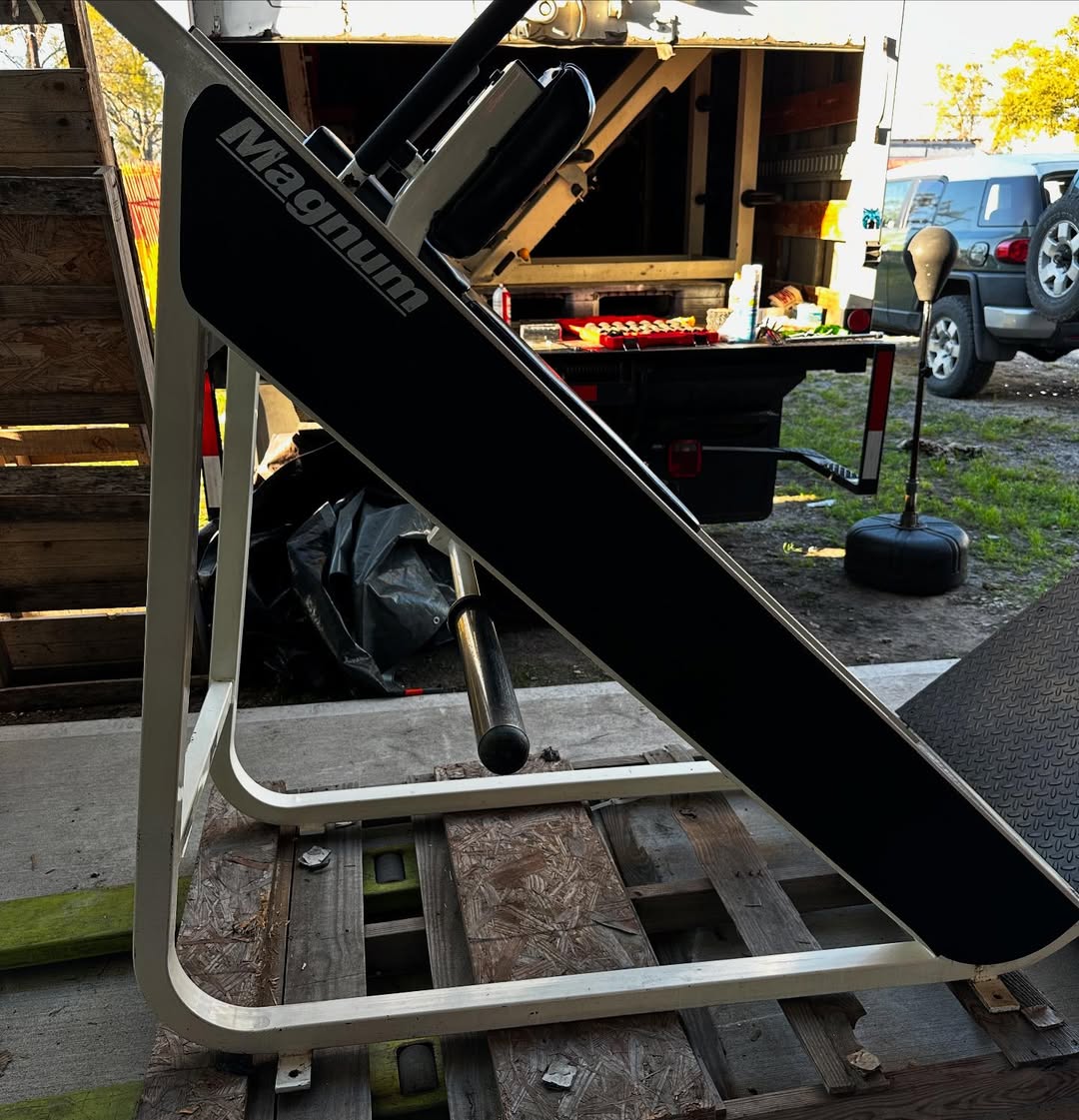 Magnum Fitness Hack Squat for Sale - Image 3