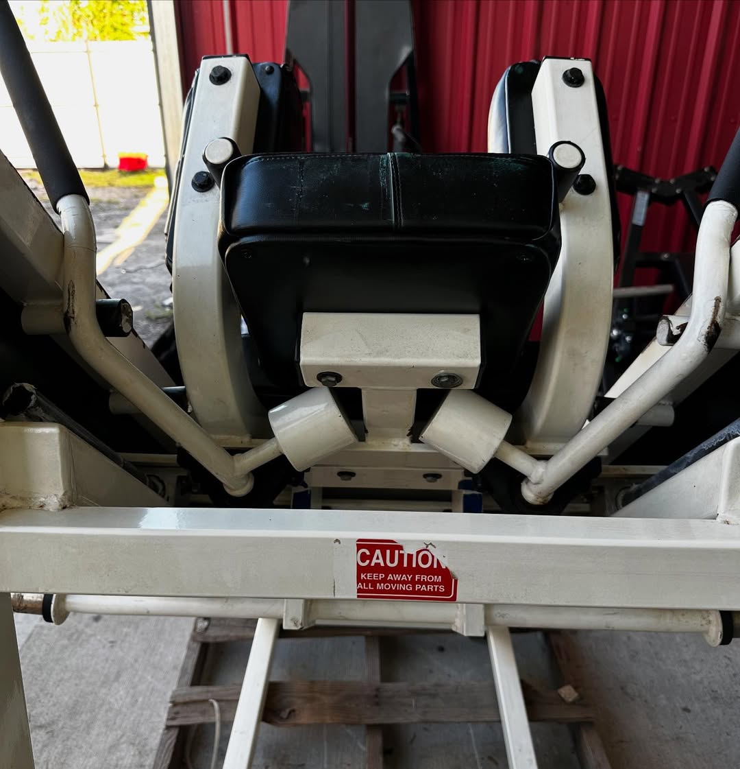 Magnum Fitness Hack Squat for Sale - Image 4