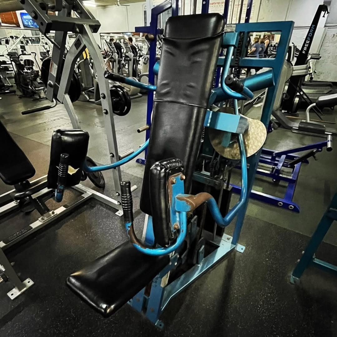 1st Generation Nautilus Double Shoulder Machine - Image 6