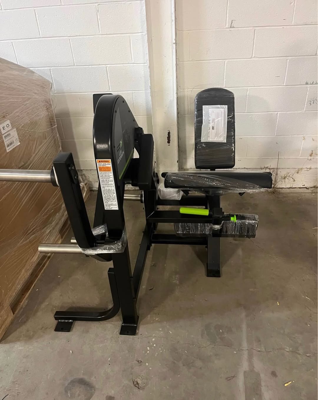 Prime Plate Loaded Leg Extension - Image 5